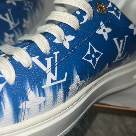 LV unisex blue sneakers - Picture 4 of 5
